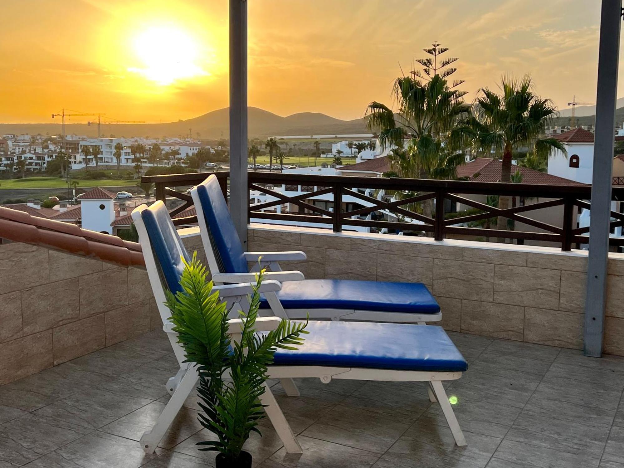 Penthouse In Golf Del Sur Apartment ซานมิเกลเดียโบนา ภายนอก รูปภาพ